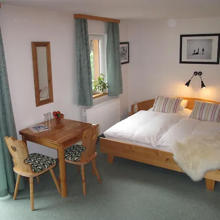 Jaktman Guest house 3*
