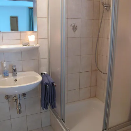 Jaktman Guest house 3*