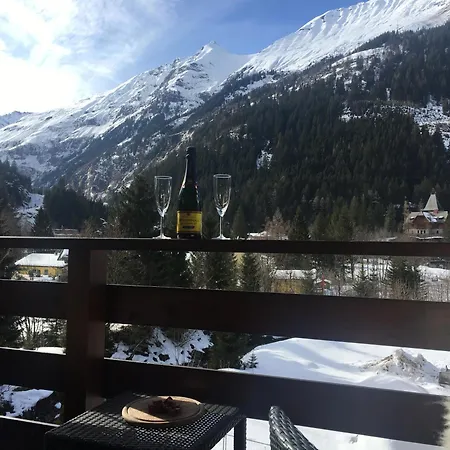 ゲストハウス Jaktman 3*