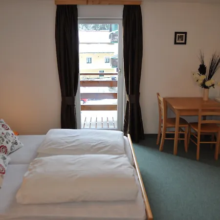 Jaktman Guest house 3*